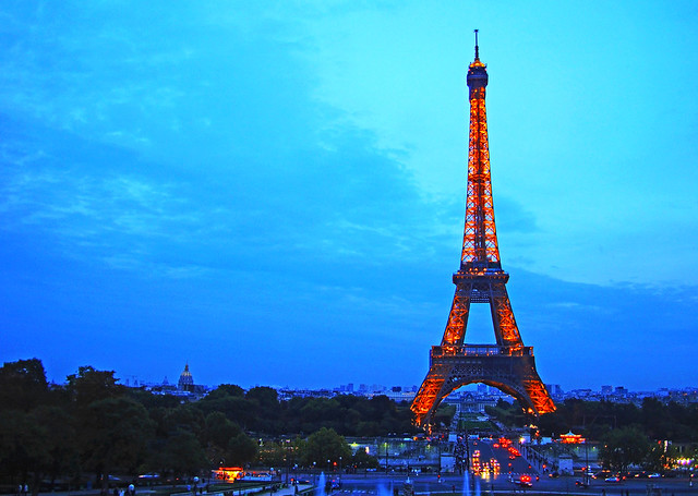 Tour Eiffel : When evening falls ...