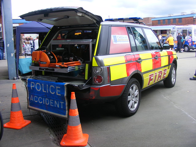 (917) Cheshire Fire and Rescue Service - FRS - Range Rover - DK56 OTN