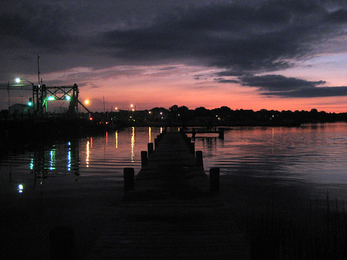Sunset-Glimmer Glass by withUibelong, Manasquan Sunsetbridge pink sunset reflection sol water lights pier muelle newjersey dock dusk playa