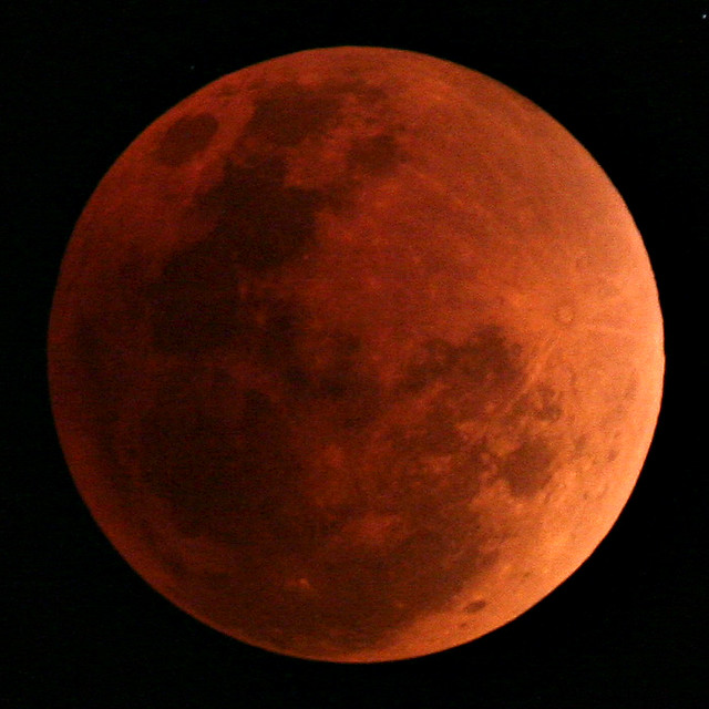 Image: Red Moon