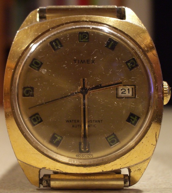 Timex 1975 Gold Automatic