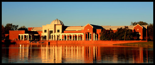 park reflection building water museum alabama montgomery blountculturalpark