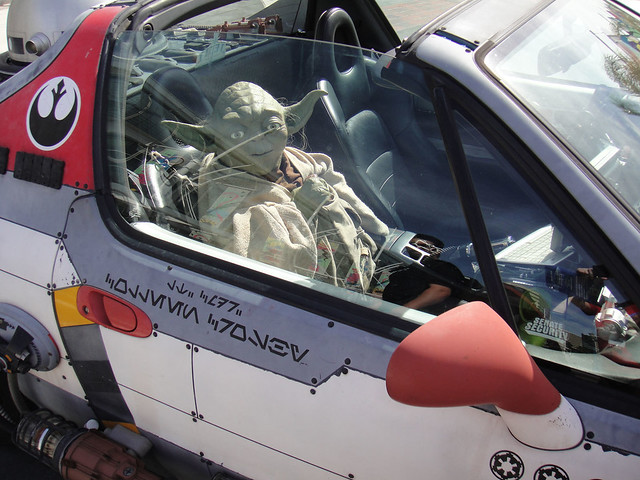 Yoda is your co-pilot in the Obi-Shawn H-Wing car