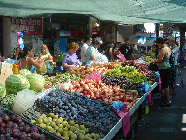 The market at Wadi Nisnas