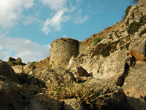 Rempart sud du château de Bressuire by ludowski, 04100662 6 10 04fortification muraille rempart bressuire militaryarchitecture châteaumédieval mediev