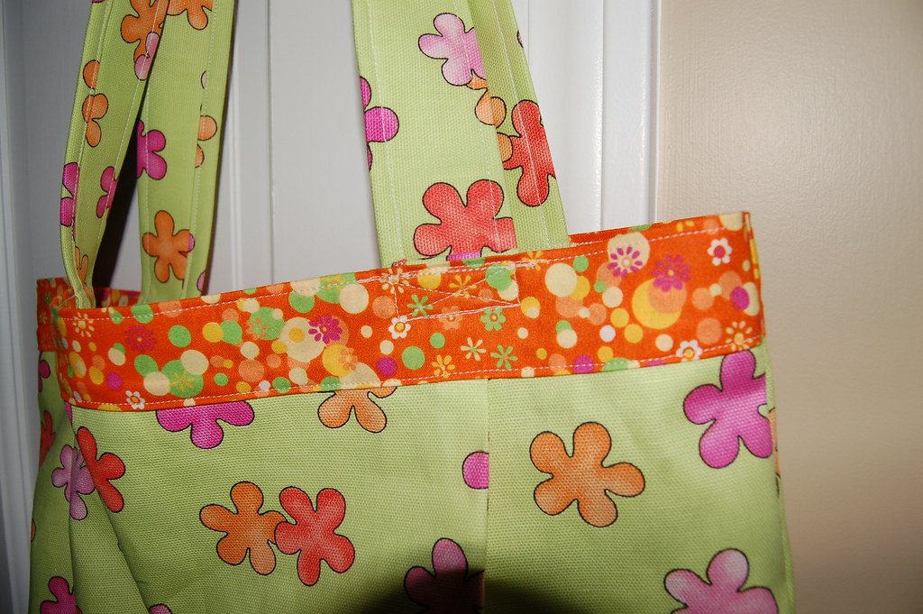 Grocery tote -- done! | This bag is made of bright duck clot… | Flickr