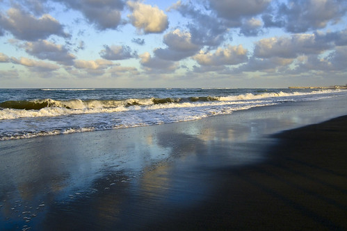 morning sky rome roma reflection praia beach clouds sunrise fishing tide wave jpg ostia spiaggia onda mysea enzinho ©allrightsreserved ilmiomare finepixe900 omeumar lidodiroma ©enzinho62 camerarawpscs3 ostiaromamor