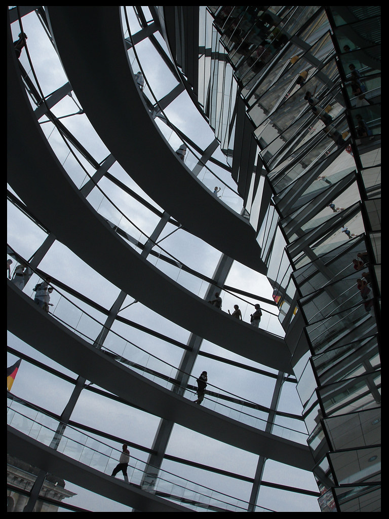 Berlin | Spiral Thoughts by tochis