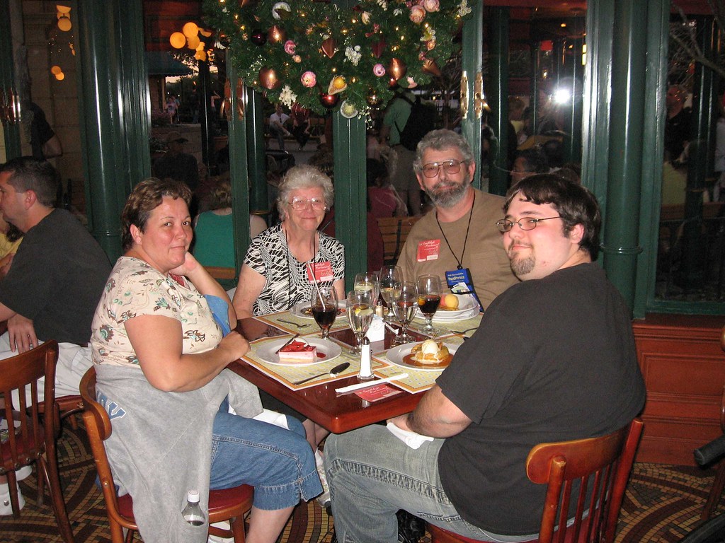 Guests dining at a restaurant in EPCOT’s World Showcase