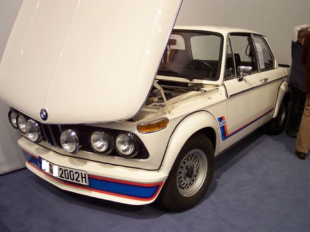 BMW 2002 turbo white vl TCE