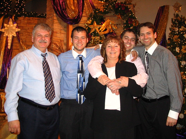 Parents and Siblings 12-24-2005