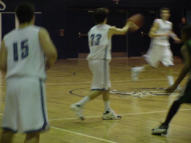 [01.03.07] Boys' Basketball vs. Sto Rox | Flickr