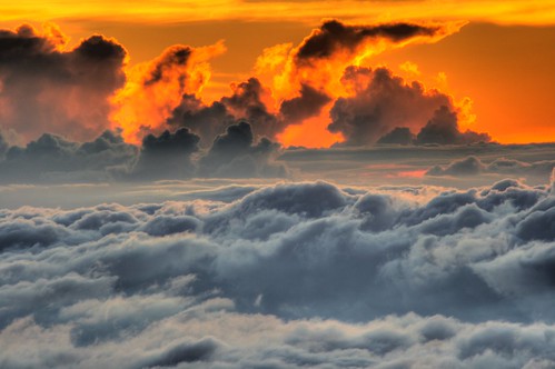 Top of the World, Haleakala Crater, Maui, Hawaii by Don Briggs