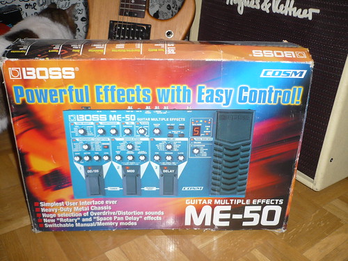 Boss ME-50 box | by carahuevo