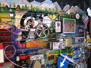 Máquina de Rube Goldberg en la base del Alinghi | by freshwater2006