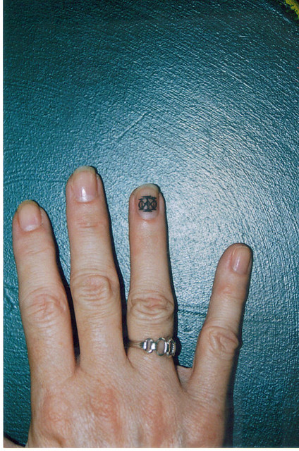 fingernail Tattoo