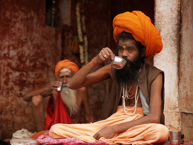 Sadhu breakfast, Varanasi ghats, India