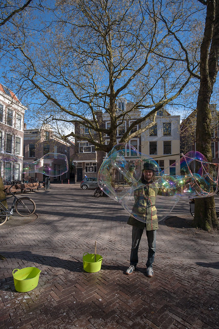 Giant soap bubbles in Mariaplaats. No. 4