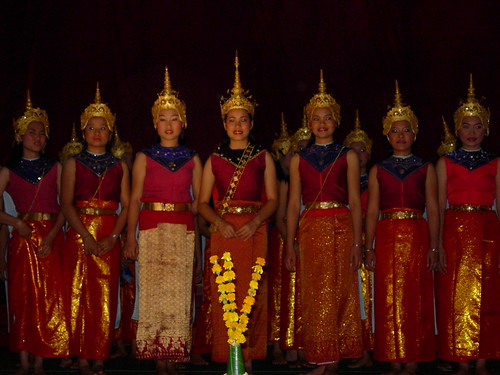 Traditional Lao Dancing | Lorna | Flickr Traditional Thai Dancing
