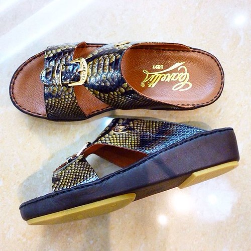 📱WhatsApp +66 91 702 9073 Arab Sandal, Slipper, Naal, Shoes If you like the product then you look at the website!👍👍👍 ⬇️⬇️⬇️⬇️⬇️⬇️🎯 BUY NOW ONLINE www.naalso | by naalsouq