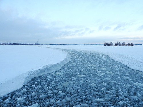 winter snow ice suomi finland island helsinki baltic floe