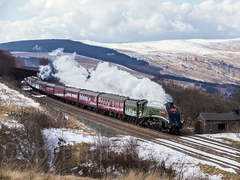 30th March 2013
LNER A4 60009 Union of South Africa approaching Garsdale
