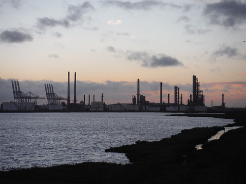 Coryton Oil Refinery and DP World's London Gateway Port, Shell Haven, from Canvey Island SWC Walk 258 Benfleet Circular (via Canvey Island)