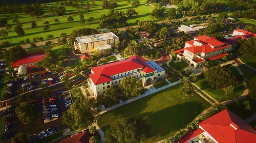 What’s your favorite building at University Campus? #SaintLeo #Florida