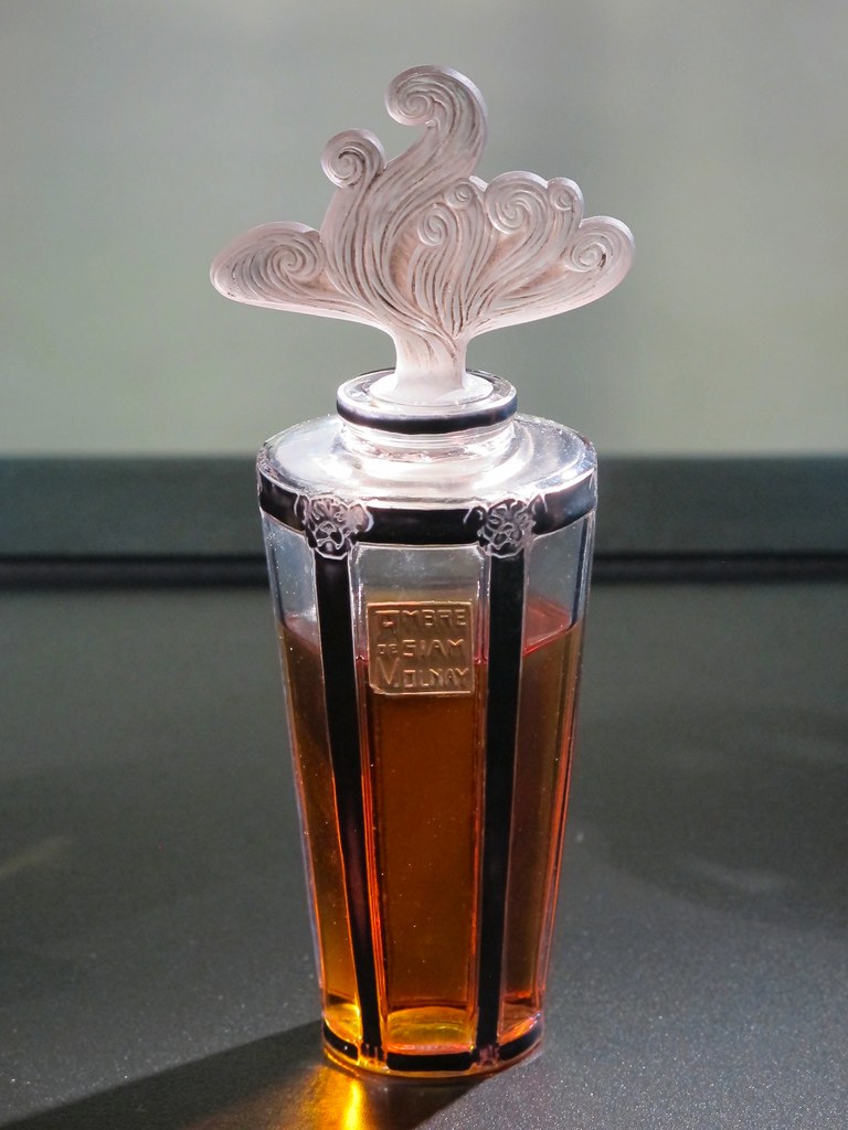 Les flacons de parfum selon René Lalique - Musée Lalique, …