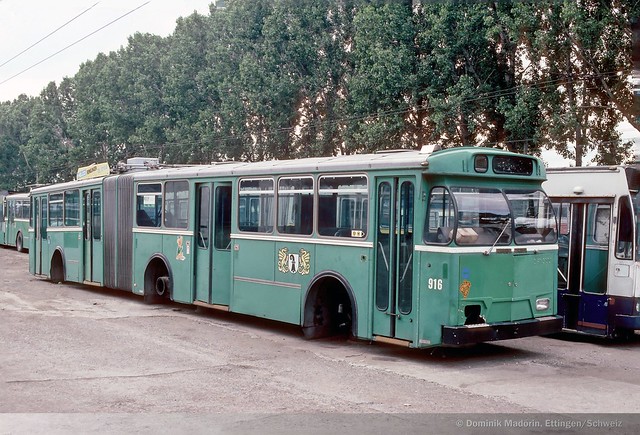R.A.T.Bv. 916 in Brasov, Trolleybus-Betriebshof Rulmentul RO-2002.62