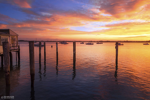 New Zealand Sunrise by Ed Kruger, Sunrise over Tauranga harbour, North Island of New Zealandallrightsreserved aotearoa edkruger millak
