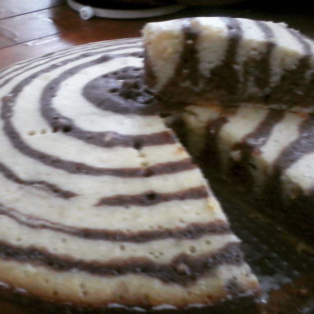 Meu bolo zebra! Deu certo! #bolozebra #cake #bolo #instafood #picoftheday