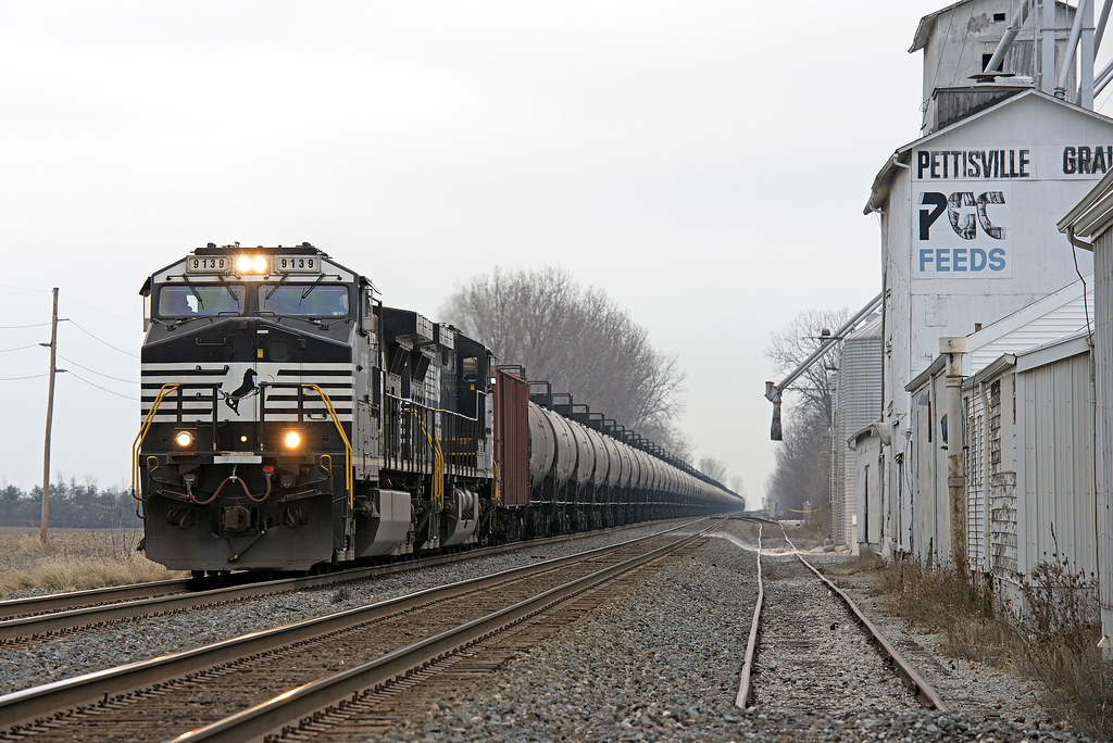 NS Tankers at Pettisville, Ohio
