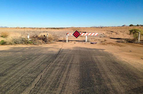 road arizona usa barrier ranchomirage triking maricopa