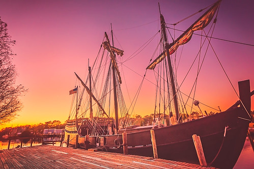 sunset usa history water boat ship alabama replica historical caravel pinta gulfcoast bayoulabatre