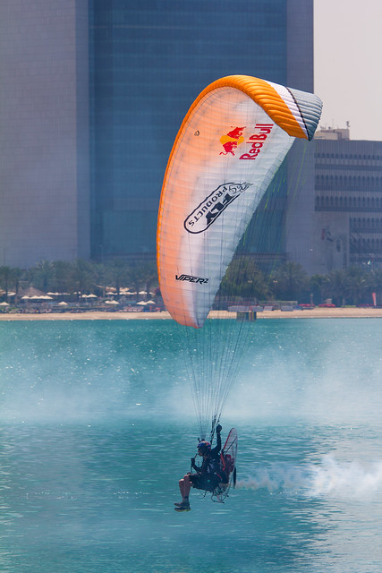 Red Bull Air Race Abu Dhabi 2016 – Race Day Photo: Marcus King / FAI