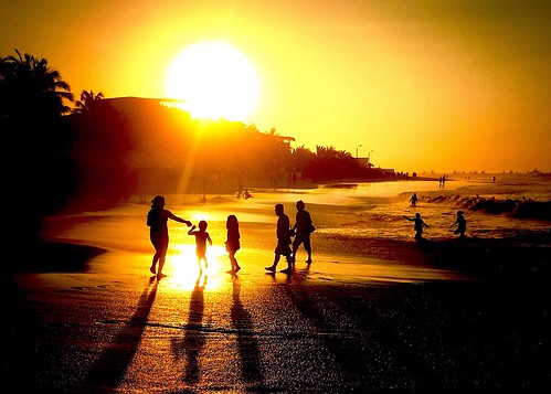 family sunset summer sun beach kids perú summertime mancora