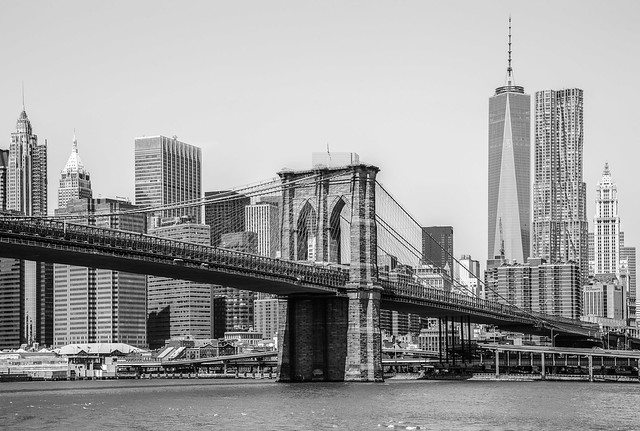 Black and White Brooklyn Bridge Manhattan Cityscape