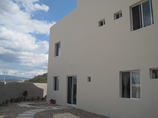 TGU 01 - Right side of the house