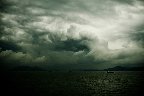 dark sky | by moS.nap