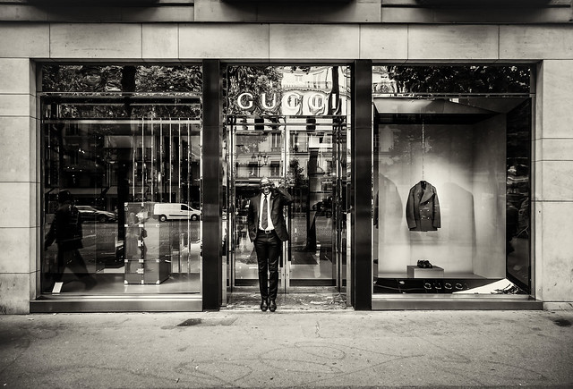 Paris June 2015 (8) 905 - Friendly doorman at the Gucci shop