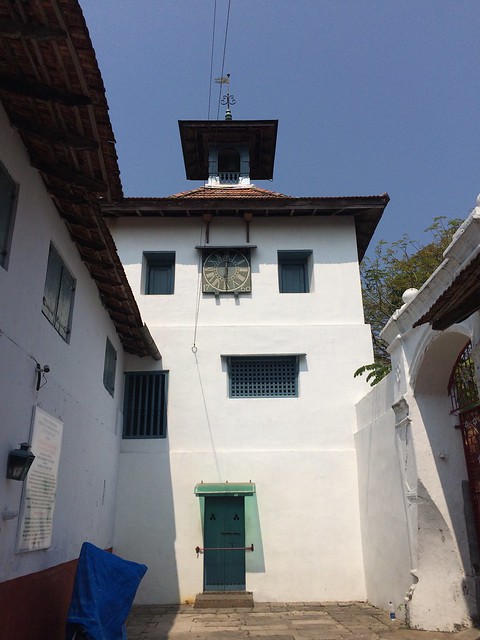 the old Jewish Synagogue in Old Cochin
