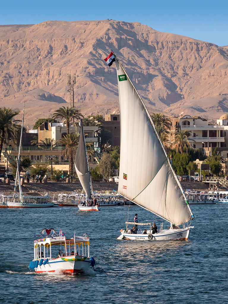 Nil bei Luxor, Boote