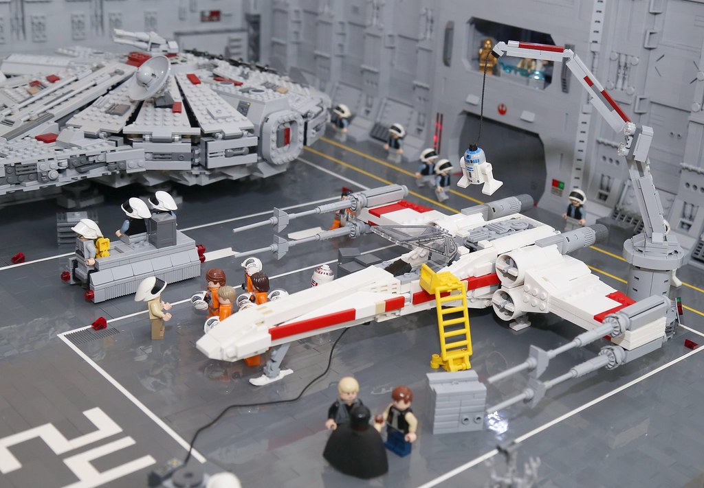 LEGO Star Wars Rebel Hangar - X-Wing