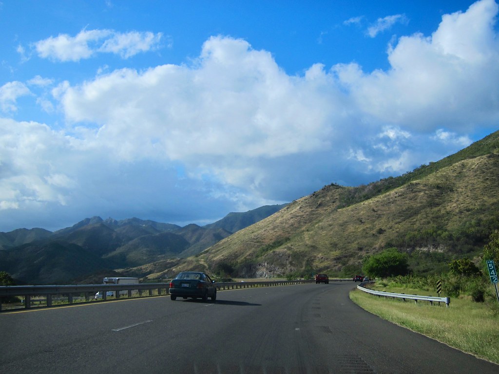 Autopista | Puerto Rico Route 52 southbound, south of Cayey.… | Joe