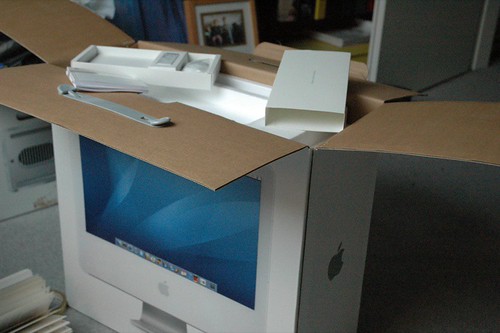 iMac: it's open ! | by iMaculate