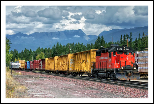 montana freighttrain fortine montanarockies missionmountainrailroad