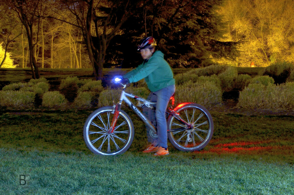 The Ghost Rider - Fotografía Nocturna Parque Juan Carlos I