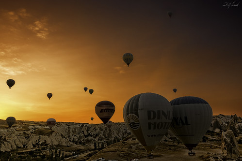 travel vacation sky mountain texture colors sunrise turkey landscape fly baloon ballon balloon flight valley baloons cappadocia anatolia goreme kapadokya hotairbaloons