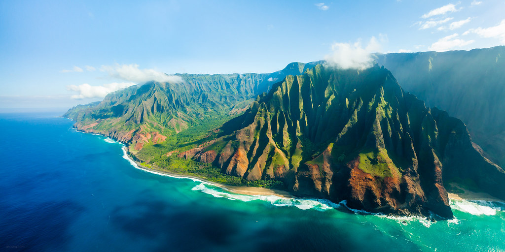 Na Pali Coast, Kauai, Hawaii | An aerial panorama taken… | Flickr
